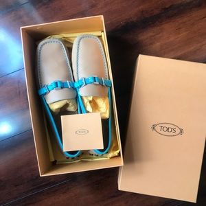 TODS Leather Driving Loafers Flats